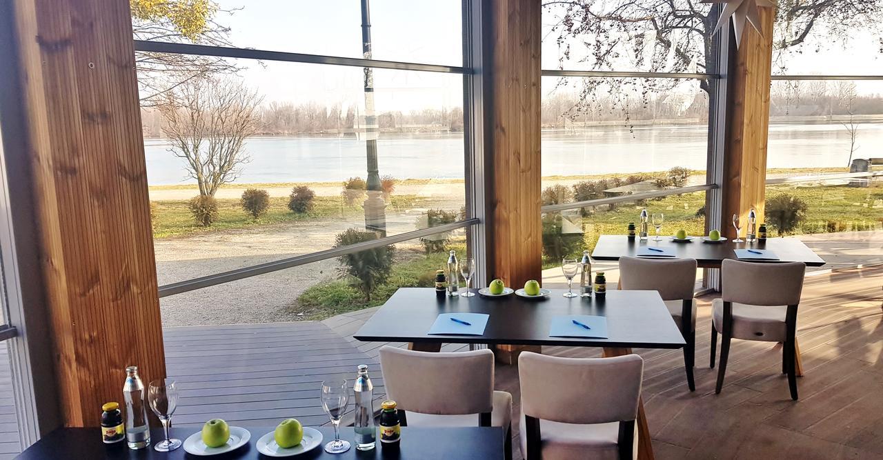 Gasthuis River 3*